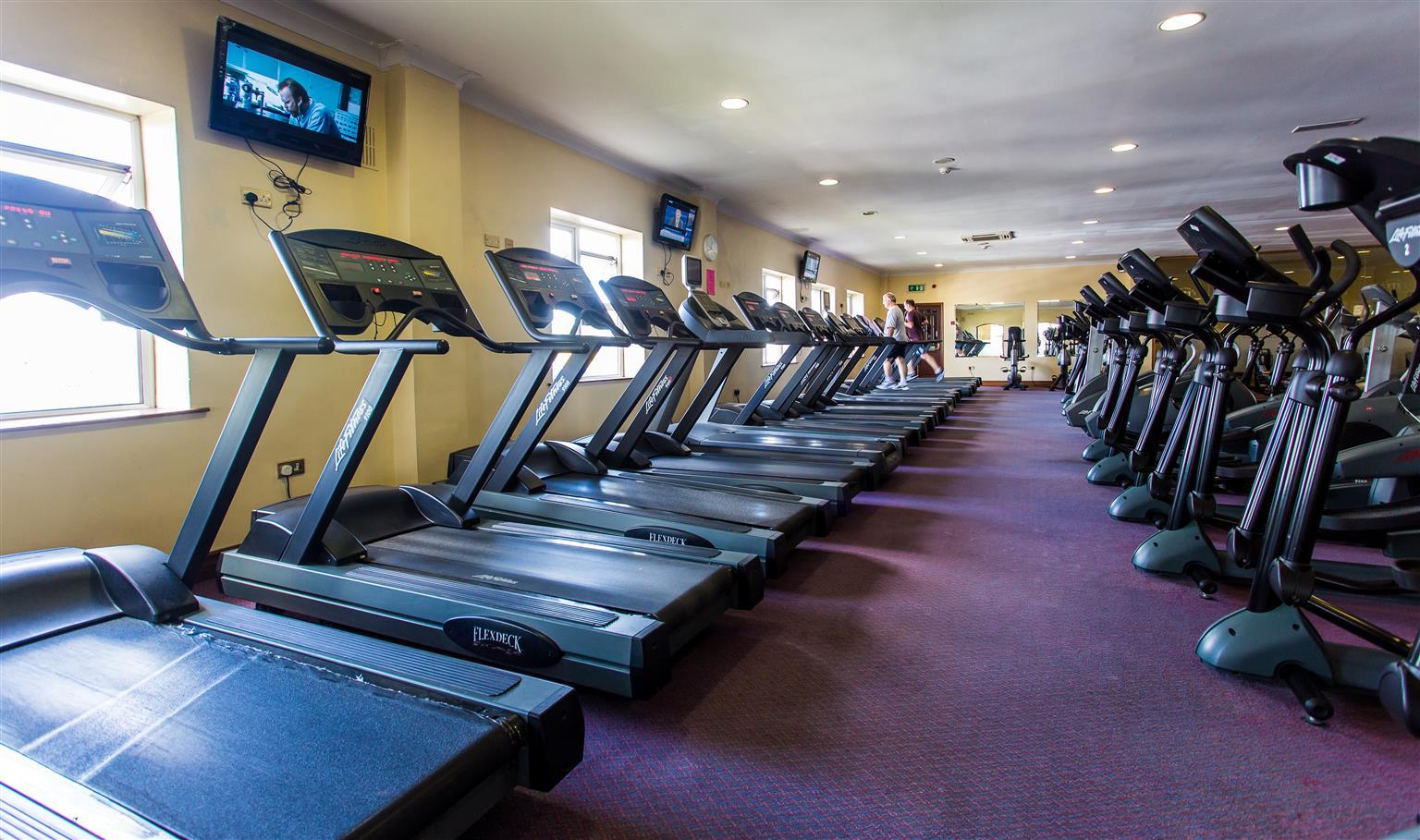 Sheldon Park Hotel And Leisure Club 더블린 외부 사진