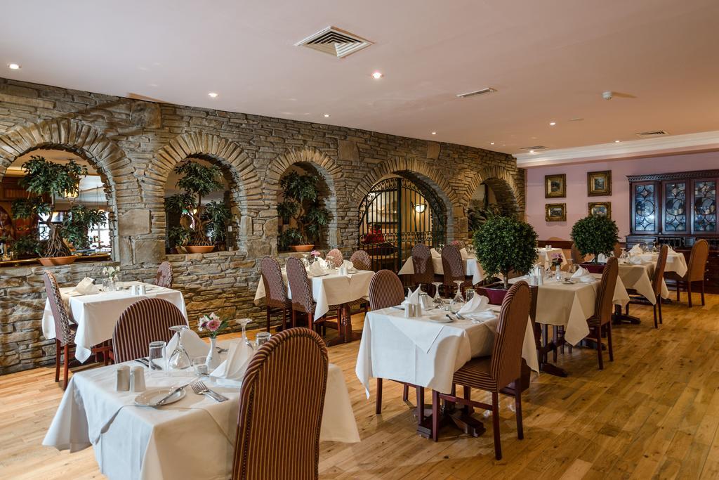 Sheldon Park Hotel And Leisure Club 더블린 외부 사진